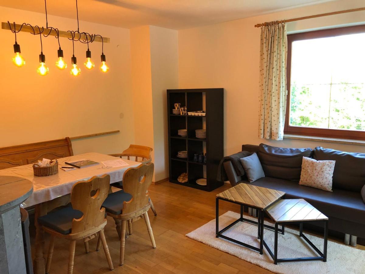 Ferienwohung Haus Renn Apartment บิชอฟสวีเซิน ภายนอก รูปภาพ
